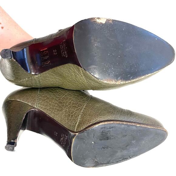 MaxMara Green Pebbled Leather Heeled Booties Size 38/ US 8 - Picture 5 of 7
